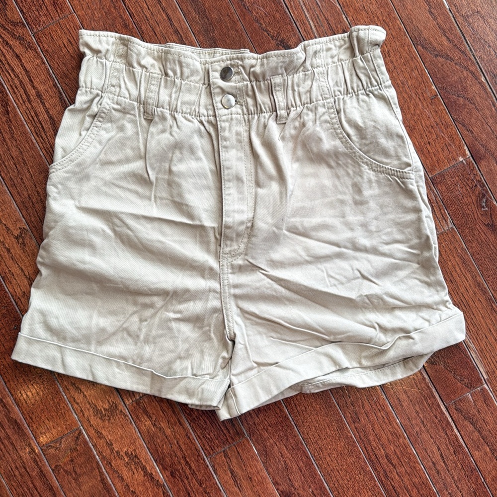 Women's Tan Shorts